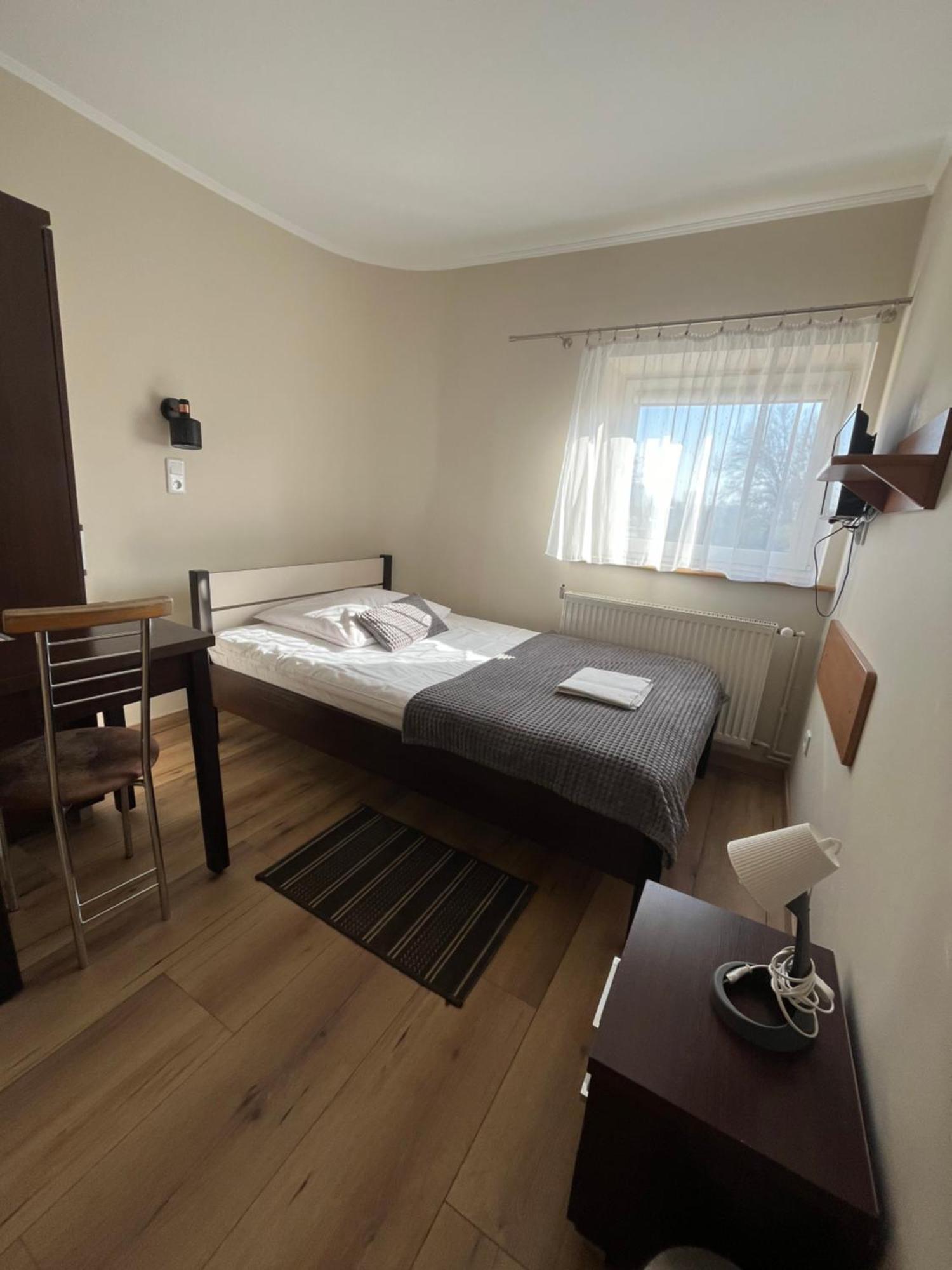 Dom Kolping Hostel Красков Екстериор снимка