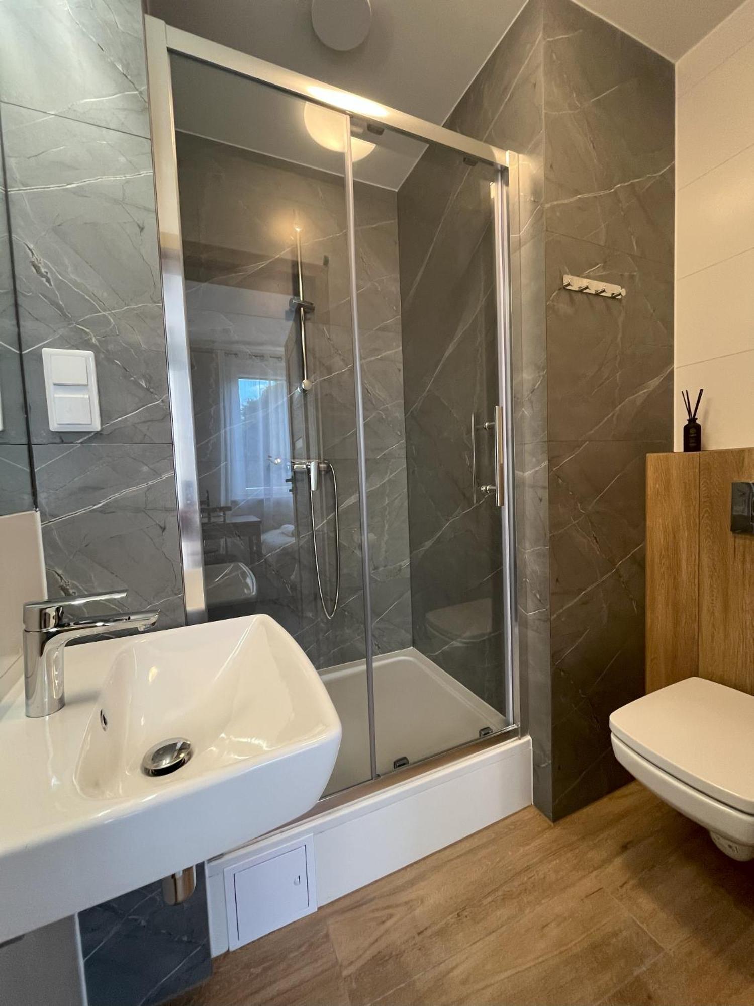 Dom Kolping Hostel Красков Екстериор снимка