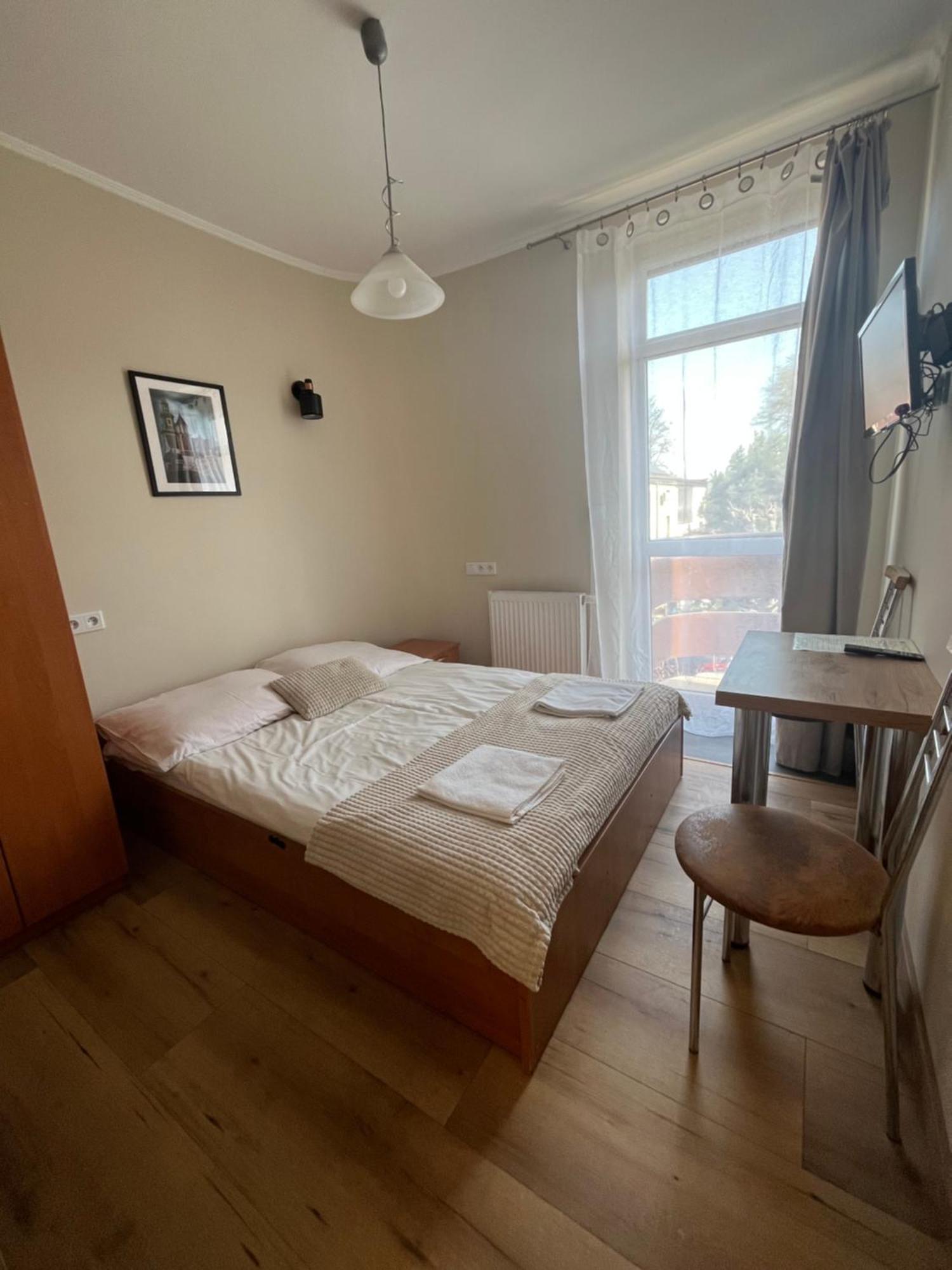 Dom Kolping Hostel Красков Екстериор снимка