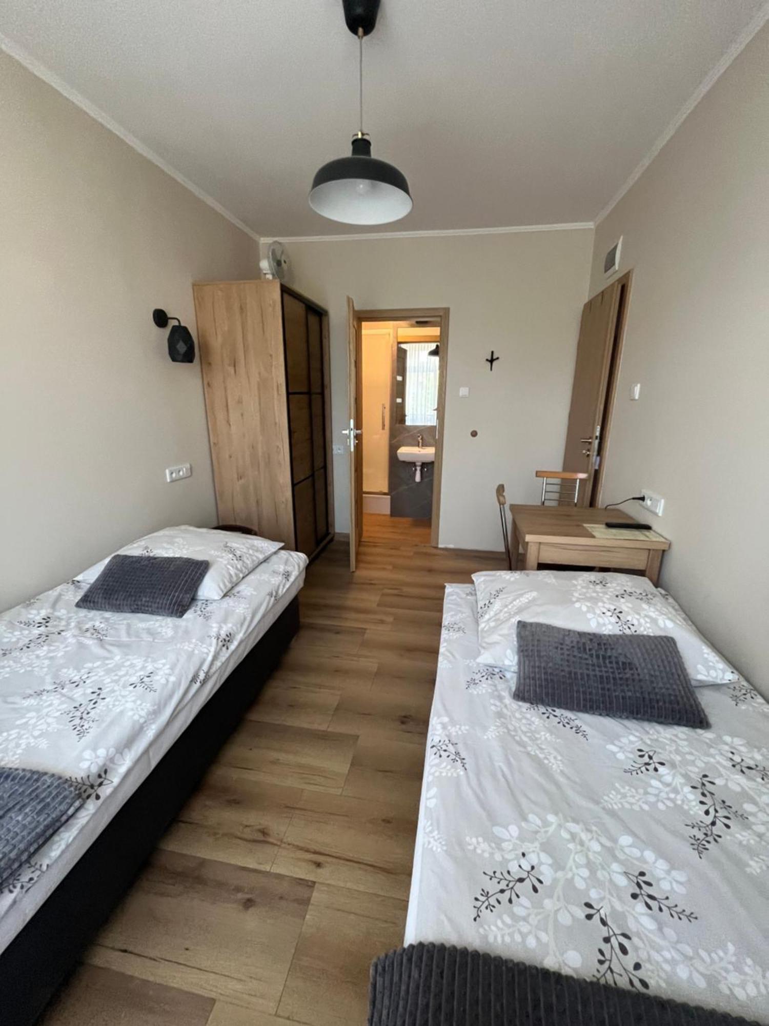Dom Kolping Hostel Красков Екстериор снимка