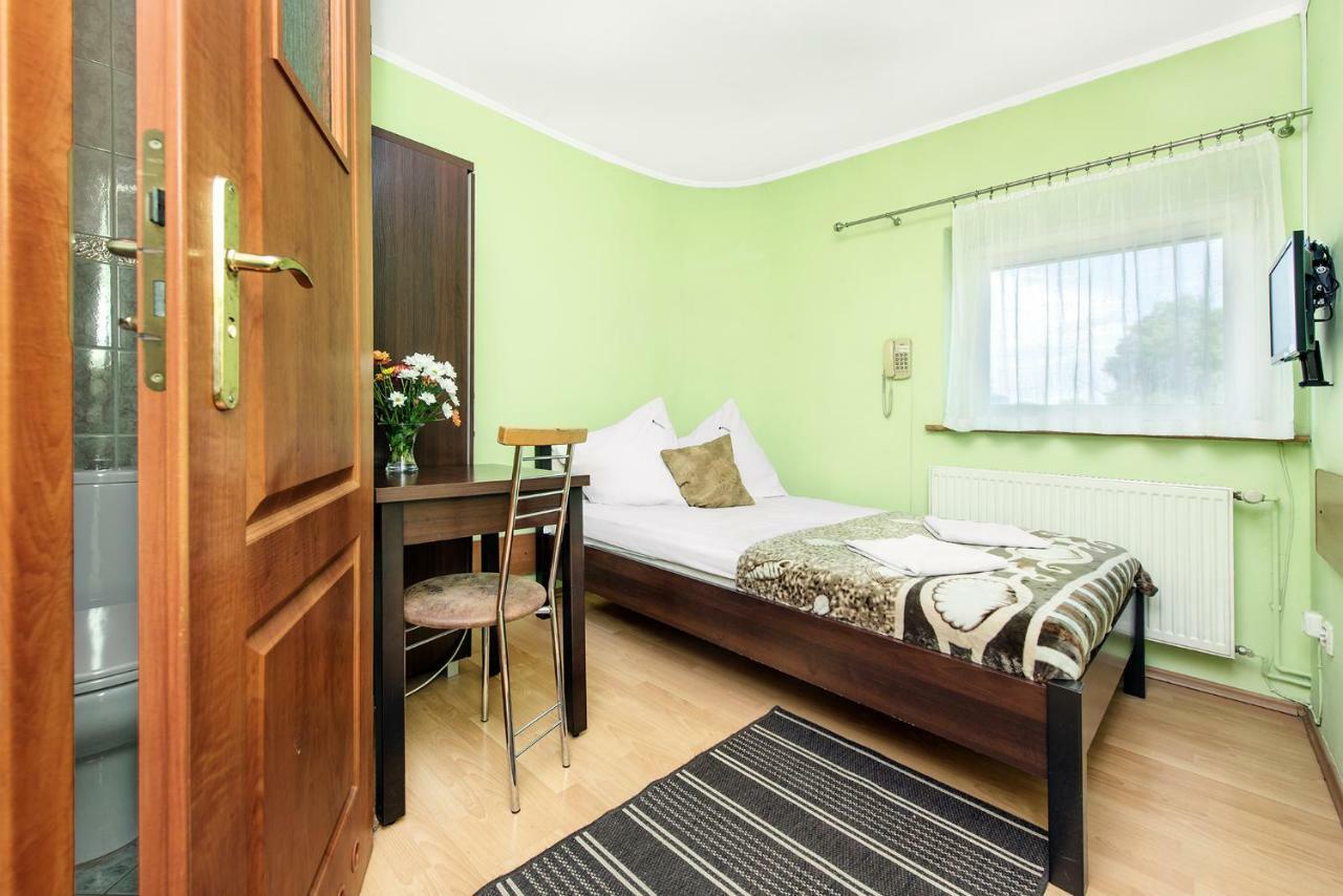 Dom Kolping Hostel Красков Екстериор снимка